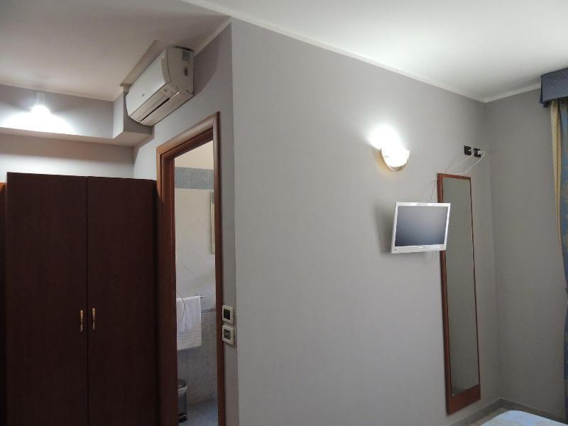 Hotel Rigolfo Moncalieri Kültér fotó