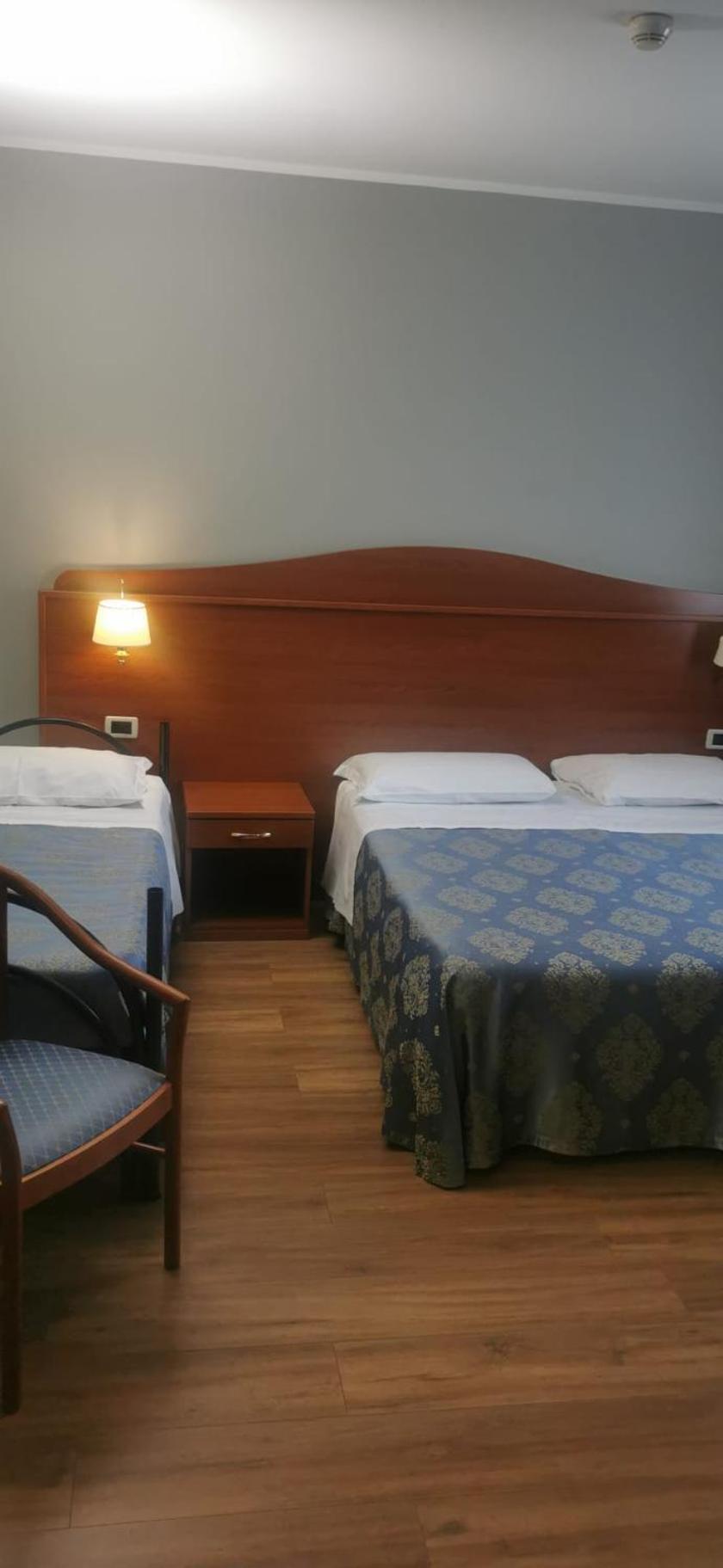 Hotel Rigolfo Moncalieri Kültér fotó